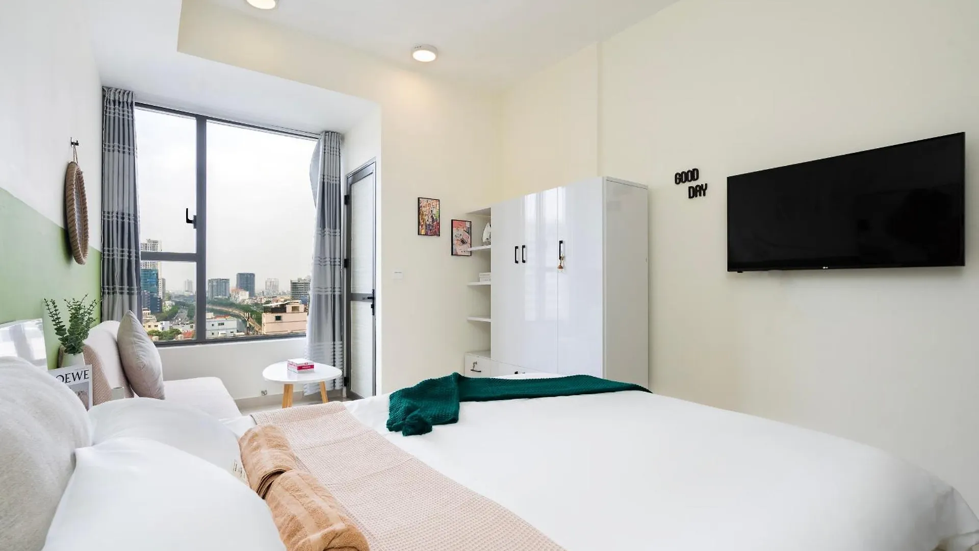 Apartment Kim'House - Cozy Apt Near Bui Vien With Gym, Pool Free Ho Chi Minh City