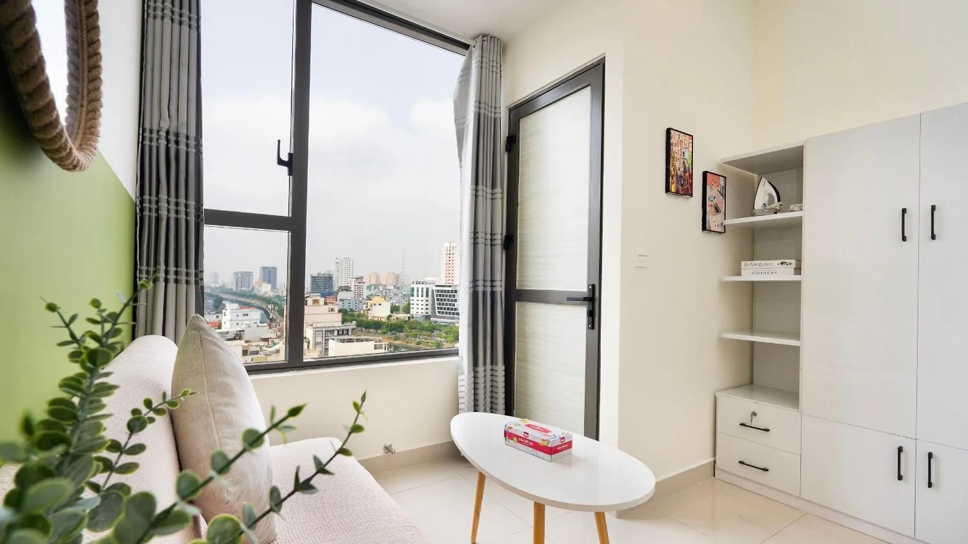 Kim'House - Cozy Apt Near Bui Vien With Gym, Pool Free Ho Chi Minh City