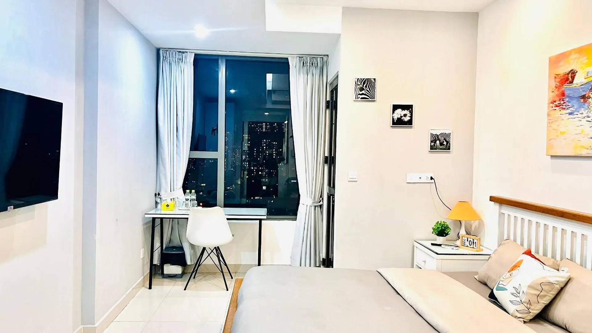Kim'House - Cozy Apt Near Bui Vien With Gym, Pool Free Ho Chi Minh City 0*,
